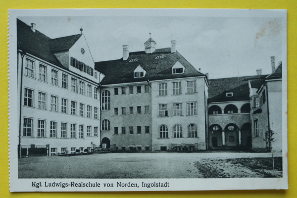 AK Ingolstadt / 1910-1920er Jahre / kgl. Ludwigs Realschule / von Norden / Architektur Schule
